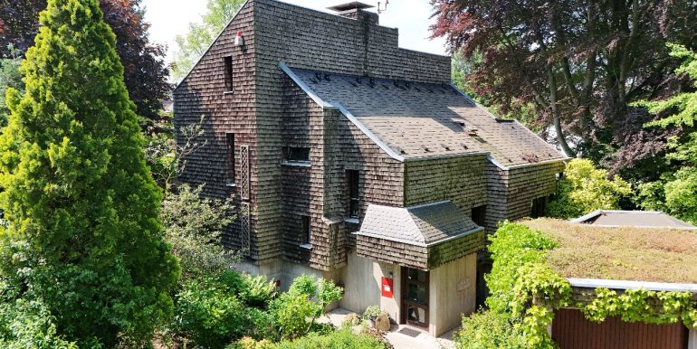 Großzügiges Architektenhaus